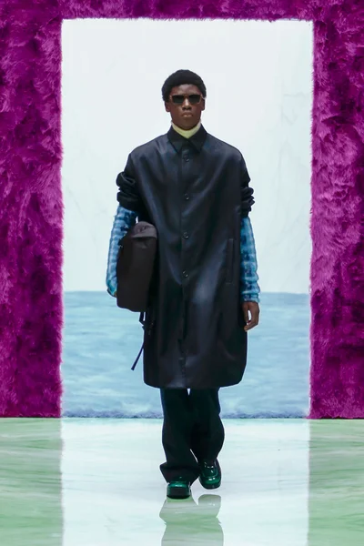 Look 35